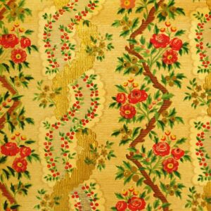 High Resolution Vintage Wallpaper with Flowers